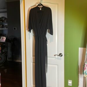 Neiman Marcus black large polyester spandex jumpsuit belted P2P 23 inseam 28 🖤